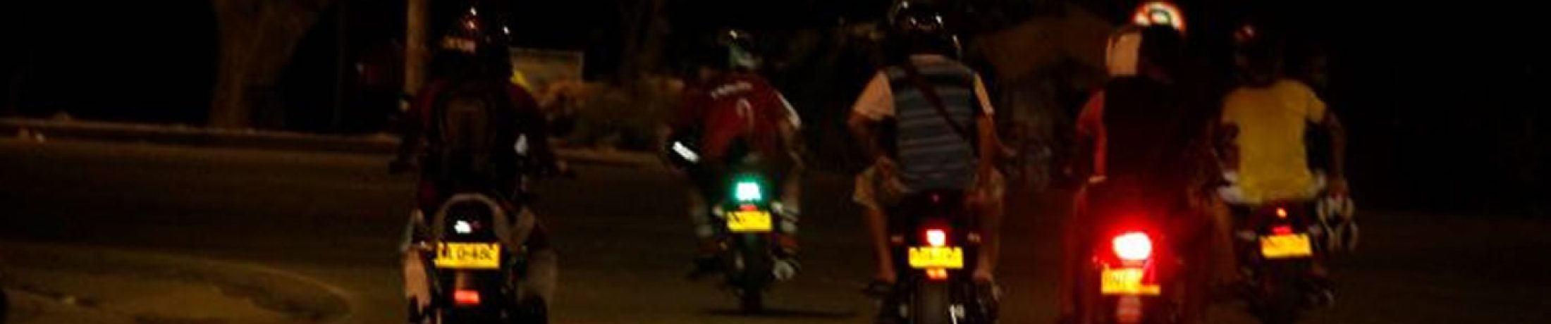 manejar_motos_noche